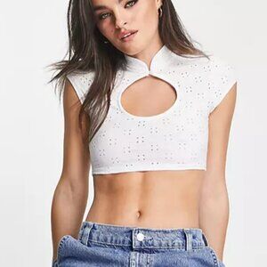 NWOT ASOS DESIGN Cut Out Top in Broderie Lace in White